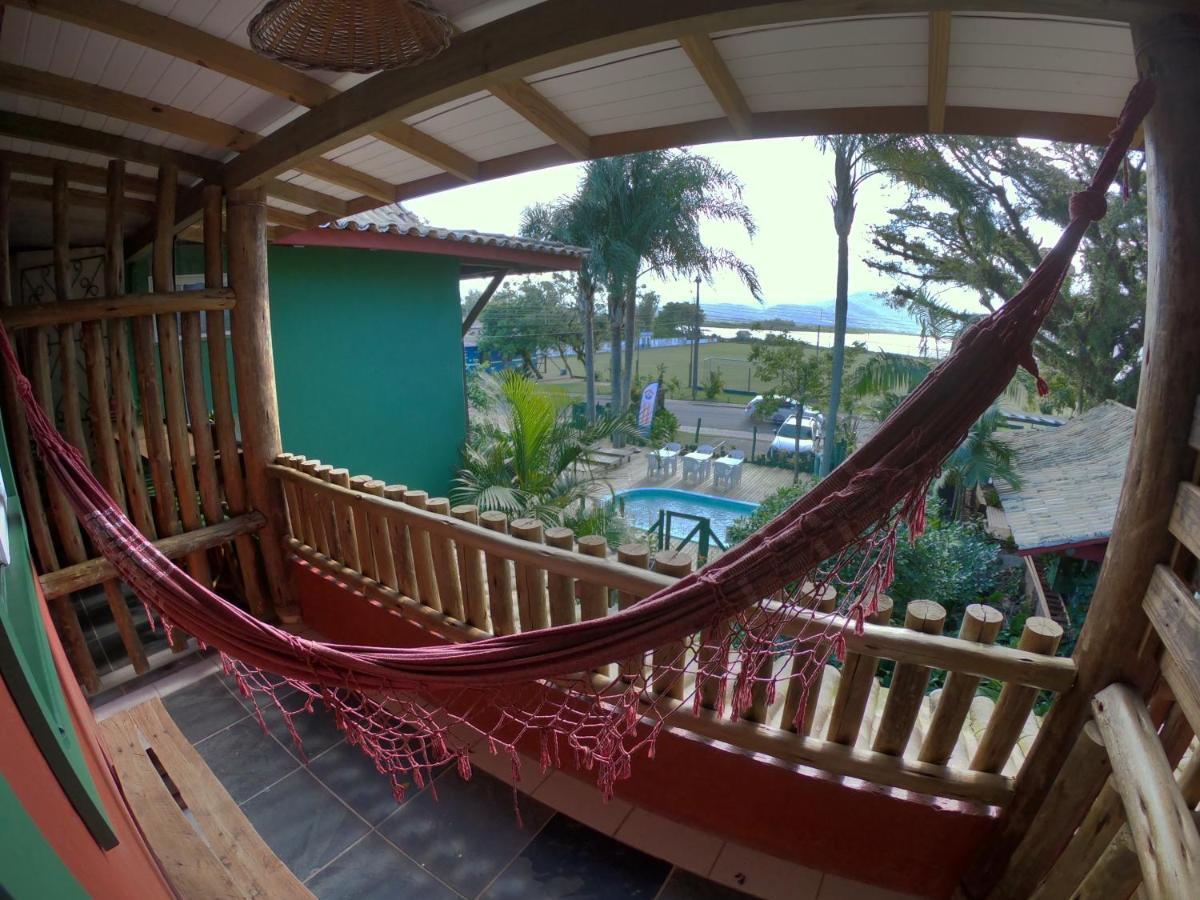 Pousada Canoa Azul Na Praia Da Ferrugem Garopaba Esterno foto