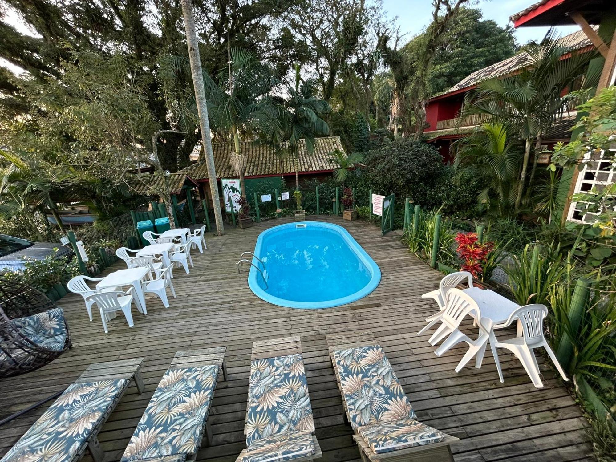 Pousada Canoa Azul Na Praia Da Ferrugem Garopaba Esterno foto